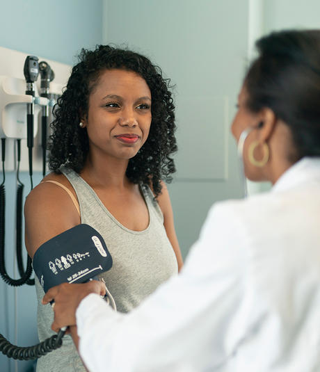Women patient at the dialysis center Women patient at the dialysis center